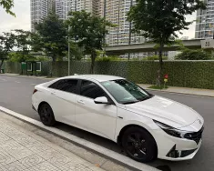 Hyundai Elantra 2023 -  Phiên bản: Elantra 1.6 Đặc Biệt giá 530 triệu tại Tp.HCM