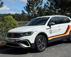 Volkswagen Tiguan 2024 - Volkswagen Tiguan Luxury - ODO: ~45.000 Km giá 1 tỷ 200 tr tại Đồng Nai