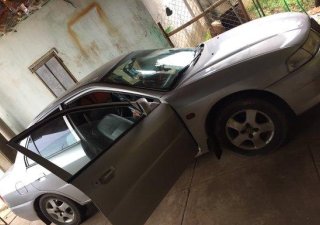 Mitsubishi Lancer 1.6 2002 - Cần bán gấp Mitsubishi Lancer 1.6 đời 2002 số sàn, 190 triệu