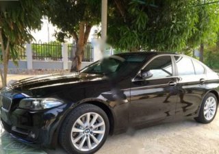 BMW 5 Series 520i 2016 - Cần bán BMW 520i 2016, màu đen như mới