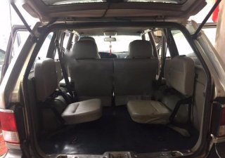Ssangyong Musso 2002 - Bán Ssangyong Musso đời 2002, màu bạc, giá chỉ 195 triệu