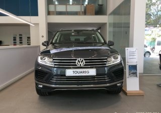 Volkswagen Toquareg 2016 - Chỉ cần trả trước 500 triệu giao ngay Touareg - nhiều màu