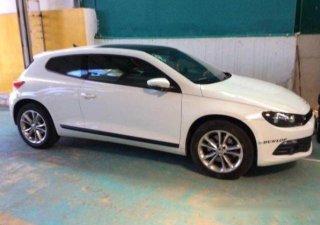 Volkswagen Scirocco  AT 2010 - Bán Volkswagen Scirocco AT đời 2010, màu trắng, nhập khẩu nguyên chiếc đã đi 45000 km, 780 triệu