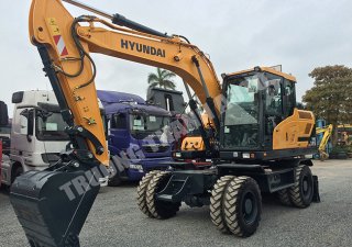 Xe chuyên dùng Máy xúc HW145 2017 - Máy xúc đào bánh lốp Hyundai HW145 sản xuất 2017 mới 100%