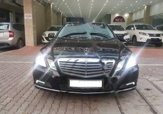 Mercedes-Benz E Class 300 2011 - Bán Mercedes E300 đời 2011, màu đen
