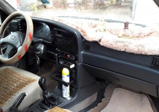 Hyundai Sonata GLS 1992 - can ban mot xe oto da qua su dung may moc nghiem chinh