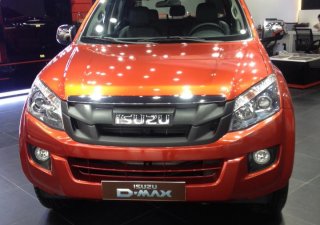 Isuzu Dmax 2.5L 4x2 MT 2017 - Bán Isuzu Dmax 2.5L 4x2 MT 2017, màu đỏ cam, nhập khẩu nguyên chiếc