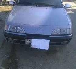 Daewoo Espero MT 1999 - Bán Daewoo Espero MT đời 1999, màu bạc chính chủ