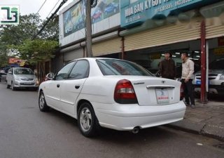 Daewoo Nubira   2002 - Bán xe cũ Daewoo Nubira đời 2002, màu trắng, giá tốt