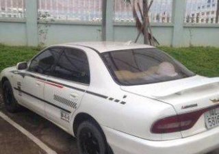 Mitsubishi Galant 1994 - Bán Mitsubishi Galant đời 1994, màu trắng chính chủ giá cạnh tranh