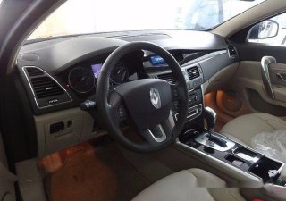 Renault Latitude 2.0L - I4 2016 - Bán ô tô Renault Latitude 2.0L - I4 đời 2016, màu đen  
