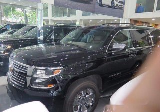 Chevrolet Suburban 2016 - Bán xe Chevrolet Suburban đời 2016, màu đen, nhập khẩu nguyên chiếc