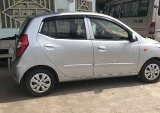 Hyundai i10  MT 2013 - Bán xe Hyundai i10 MT đời 2013, màu bạc, giá 245tr