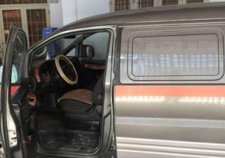 Hyundai Grand Starex   2001 - Bán Hyundai Grand Starex đời 2001, màu nâu, 112 triệu