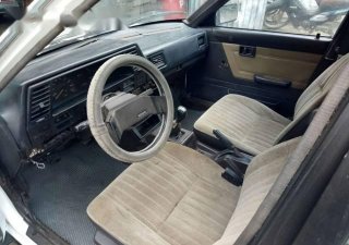 Nissan Sunny   1988 - Bán ô tô Nissan Sunny đời 1988, màu trắng