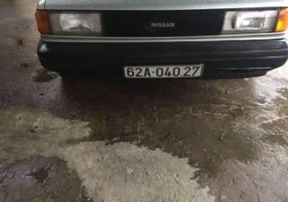 Nissan Sunny 1989 - Bán Nissan Sunny sản xuất 1989, màu bạc