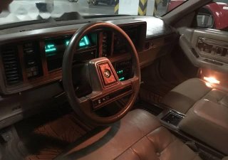 Cadillac Seville   1988 - Bán xe Cadillac Seville năm 1988, màu vàng còn mới, giá chỉ 239 triệu