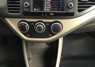 Kia Morning  1.0 MT. 2017 - Cần bán xe Morning màu vàng cát tại Đồng Nai, mới 100%, giá 300tr