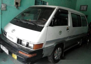 Toyota Van  MT 1987 - Bán xe Toyota Van MT đời 1987, màu trắng chính chủ