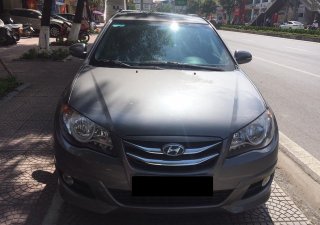 Hyundai Avante 1.6AT 2017 - Cần bán xe Hyundai Avante 2011/2012 số tự động màu xám