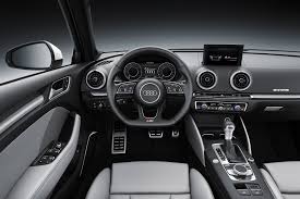 Audi A3 2017 - Bán ô tô Audi A3 sản xuất 2017, màu trắng, nhập khẩu nguyên chiếc