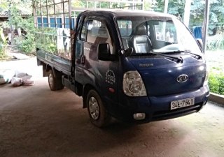 Kia Bongo 2005 - Cần bán xe Kia Bongo đời 2005, màu xanh lam, nhập khẩu nguyên chiếc