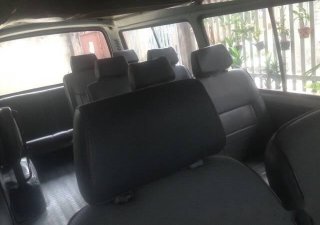 Toyota Hiace 1992 - Bán ô tô Toyota Hiace đời 1992, màu xanh