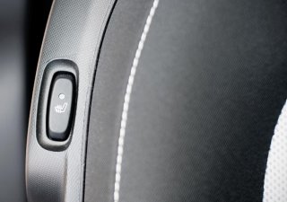 Smart Fortwo Passion 2016 - Bán Mercedes Smart Fortwo Passion 2016, màu trắng, nhập khẩu