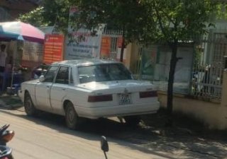 Toyota Cressida MT 1984 - Bán Toyota Cressida MT đời 1984, 25tr