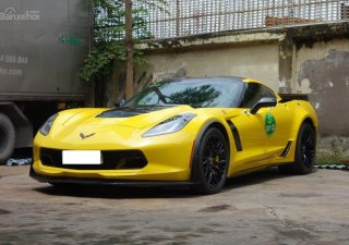 Chevrolet Corvette Z06 2015 - Bán ô tô Chevrolet Corvette Z06 đời 2015, màu vàng, nhập khẩu nguyên chiếc