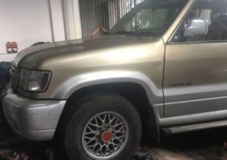 Isuzu Trooper 2002 - Cần bán gấp Isuzu Trooper đời 2002