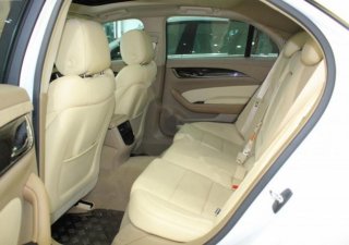 Cadillac CTS 2.0T 2016 - Cần bán lại xe Cadillac CTS 2.0T 2016, màu trắng, nhập khẩu
