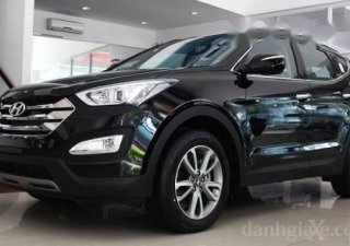 Hyundai Santa Fe 2017 - Bán ô tô Hyundai Santa Fe đời 2017, màu đen
