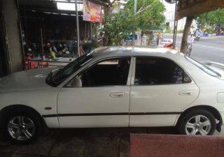 Mazda 626 MT 1997 - Bán Mazda 626 MT đời 1997, màu trắng, xe nhập, giá chỉ 120 triệu