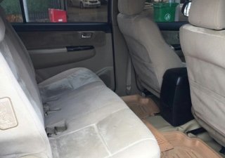 Toyota 4 Runner 2.5MT 2014 - Cần bán xe Toyota 4 Runner 2.5MT đời 2014, màu bạc, máy dầu
