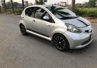 Toyota Aygo 1.0 MT 2006 - Cần bán gấp Toyota Aygo 1.0 MT đời 2006, màu bạc, nhập khẩu Nhật Bản, 190 triệu