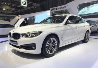 BMW 3 Series 320i 2017 - Bán xe BMW 3 Series (320i + 320i LCI + 330i + 320i GT) nhập khẩu, có xe giao ngay, giá rẻ nhất, nhiều màu