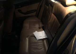 BMW 3 Series 325i 2005 - Bán BMW 3 Series 325i đời 2005, màu xám, nhập khẩu nguyên chiếc, giá chỉ 278 triệu