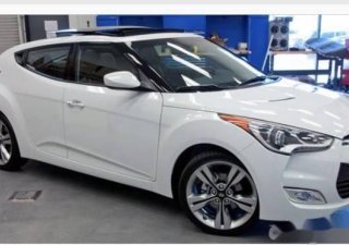 Hyundai Veloster 2011 - Bán xe Hyundai Veloster đời 2011, màu trắng, xe nhập còn mới, 600 triệu