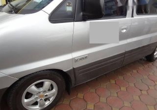 Hyundai Starex   GRX   2004 - Bán ô tô Hyundai Starex GRX đời 2004, màu bạc 