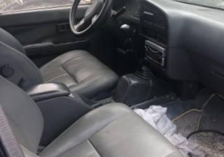 Toyota 4 Runner 1992 - Cần bán lại xe Toyota 4 Runner đời 1992, màu đen