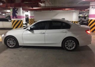 BMW 3 Series  320i  2015 - Chính chủ bán xe BMW 3 Series 320i 2015, màu trắng, nhập khẩu