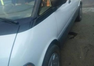 Toyota Previa 1991 - Bán xe Toyota Previa đời 1991, màu trắng
