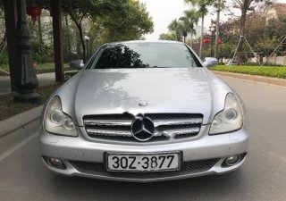 Mercedes-Benz CLS class  CLS 300  2010 - Chính chủ bán xe Mercedes CLS 300 năm sản xuất 2010, màu bạc, nhập khẩu