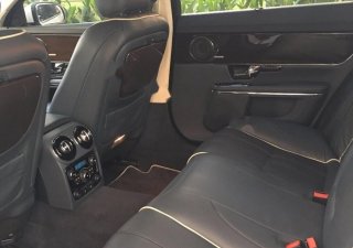 Jaguar XJ series L 5.0 2011 - Bán Jaguar XJ series L 5.0 năm sản xuất 2011, màu trắng, xe nhập