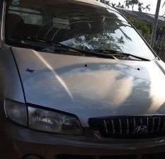 Hyundai Grand Starex 2002 - Cần bán xe Hyundai Grand Starex sản xuất năm 2002, màu bạc