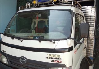 Hino 300 Series 2008 - Cần bán xe Hino 300 Series 2008 cũ, màu trắng 