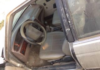 Toyota Corona 2004 - Cần bán gấp Toyota Corona sản xuất 2004, giá 25tr