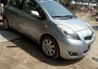 Toyota Yaris 2008 - Bán Toyota Yaris sản xuất 2008, màu bạc, nhập khẩu