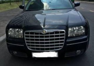Chrysler 300C   V6.3.5 2007 - Bán xe Chrysler 300C V6.3.5 đời 2007, màu đen, nhập khẩu, 670 triệu